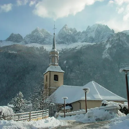 Le Brevent Bat A Chamonix